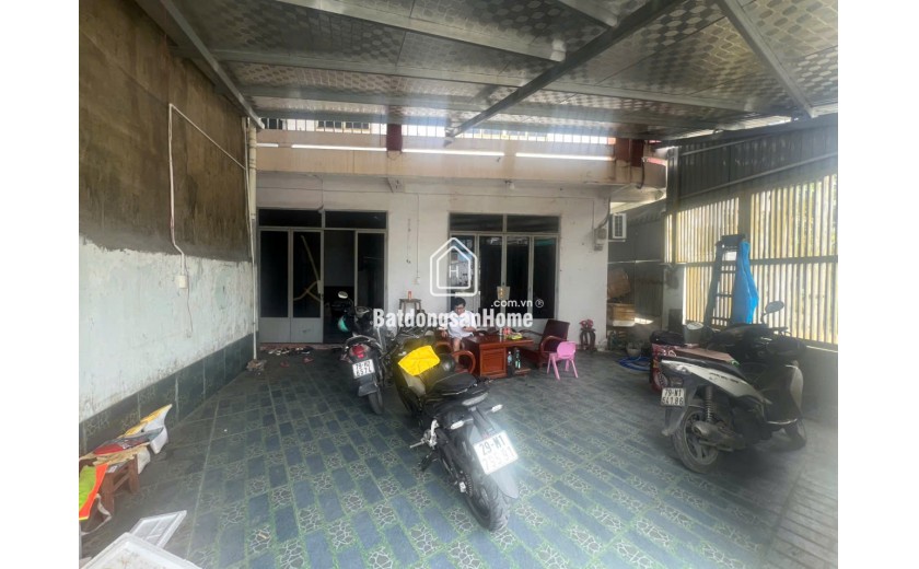 Căn Nhà mặt tiền đường 2/4 vừa ở Vừa kinh doanh gần Chợ Vĩnh Hải